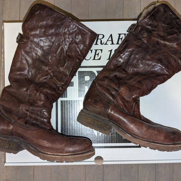 Frye "Valerie" leather pull-on boots, shearling-lined - Picture 2 of 6